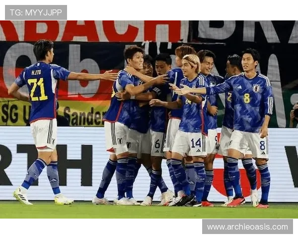 2026年世界杯突尼斯对阵日本比赛亮点盘点及球员表现分析